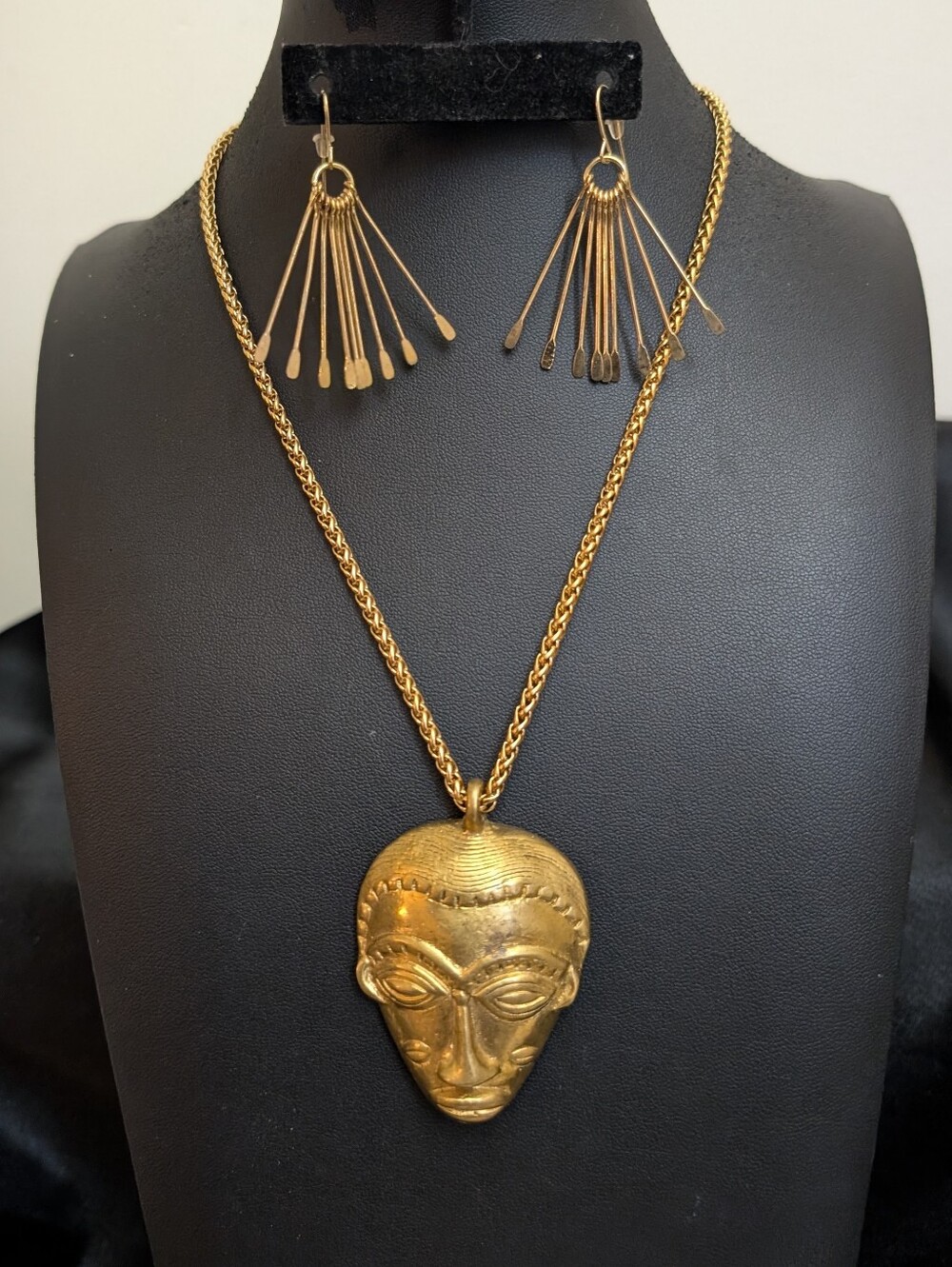 Ivory Coast Gold Tone Mask Pendant Necklace and Hammered Earrings